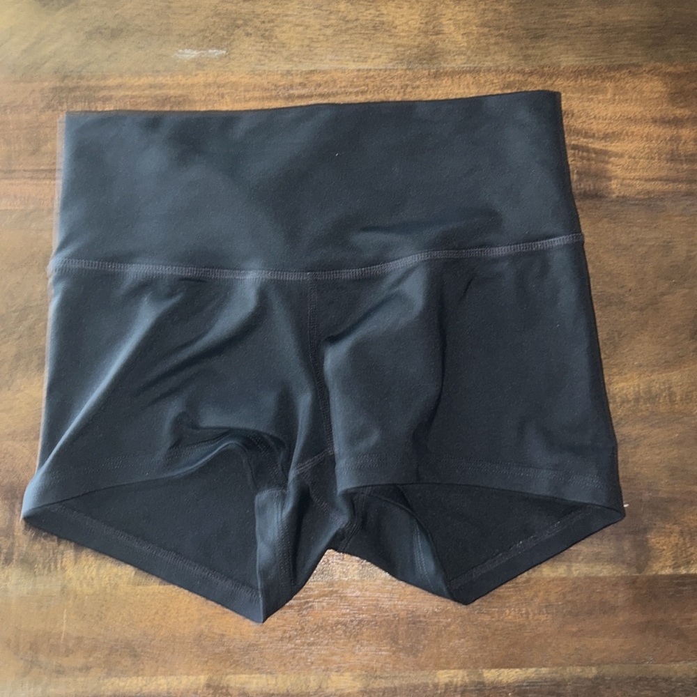 booty shorts